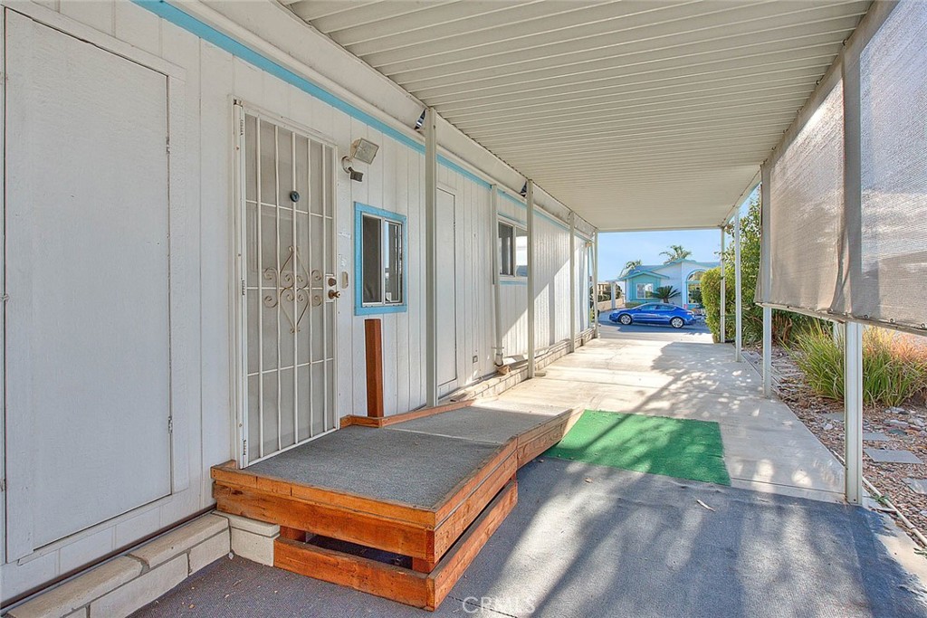 38138 Calle Quedo