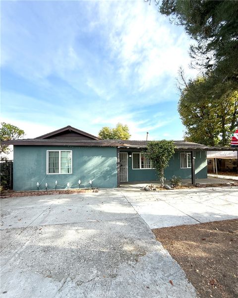 A home in Azusa