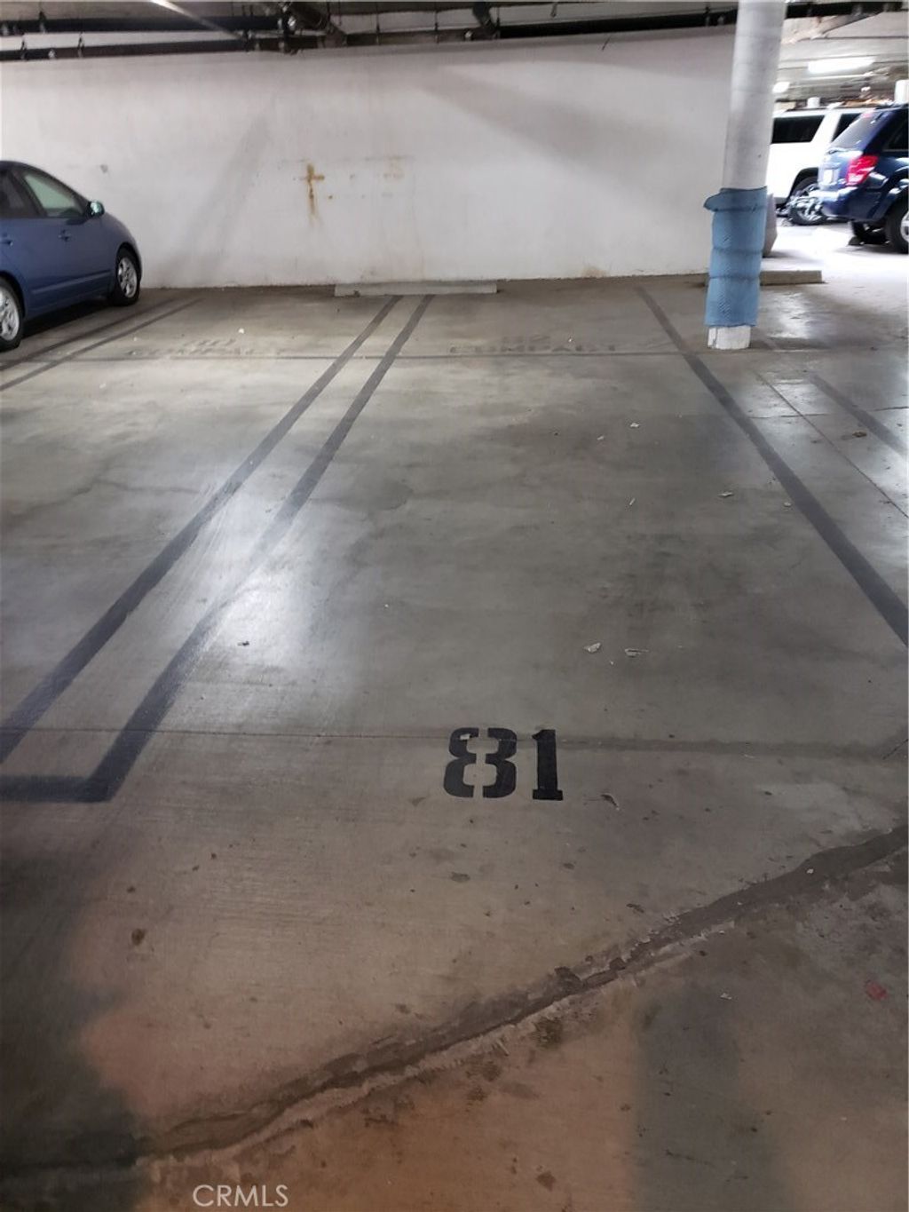 listing image 130721182256529605090