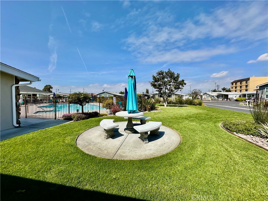 15621 Beach Boulevard 87A