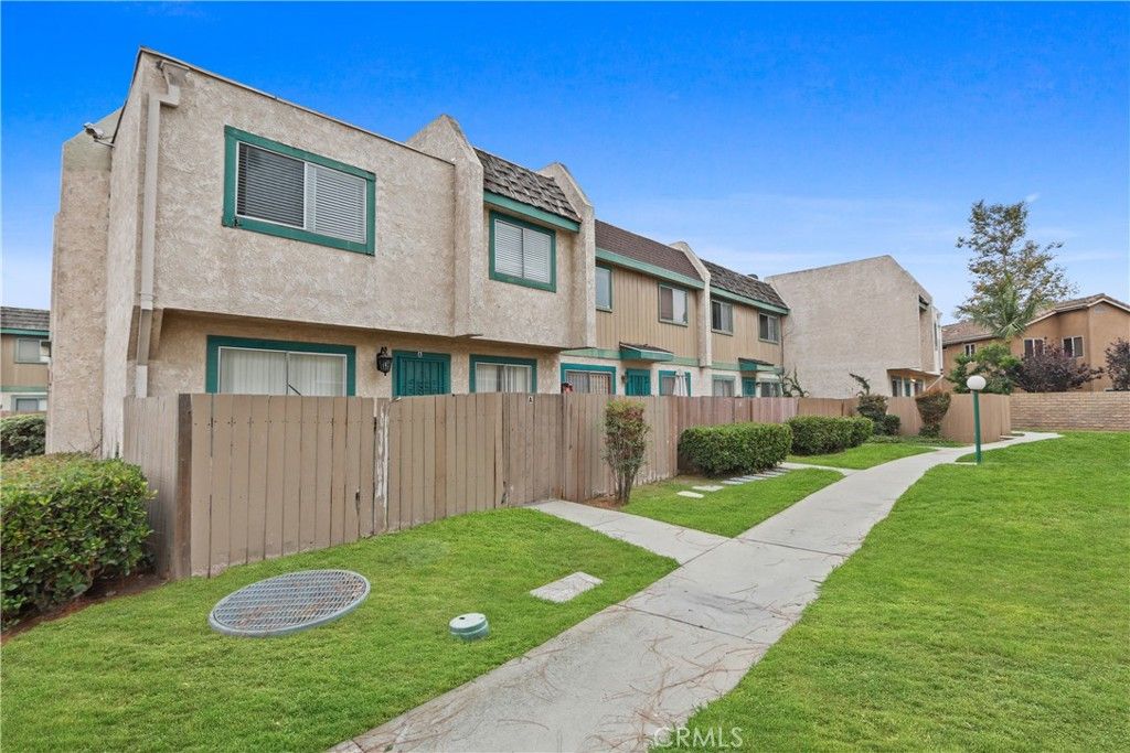 listing image 0