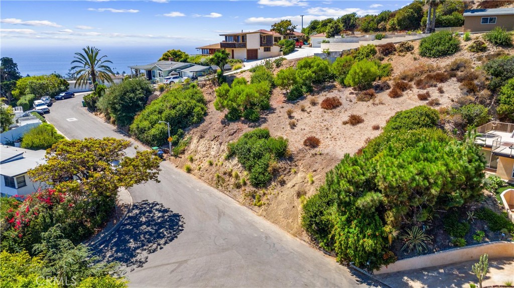 336 Lookout Drive