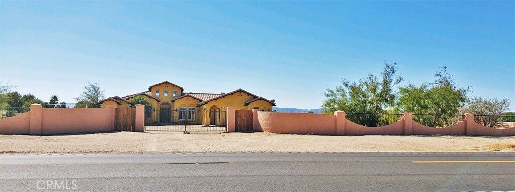 listing image 130720360357412314216