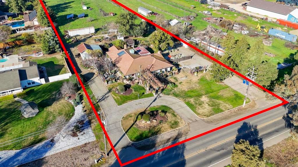 listing image 130723755276676685385