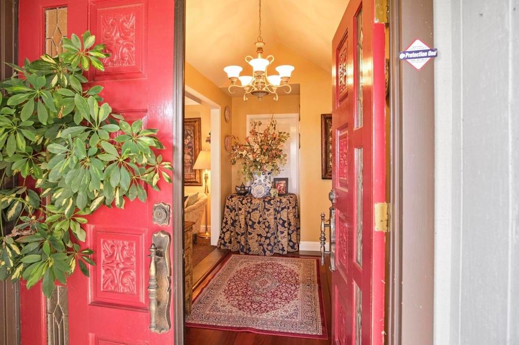 listing image 130726073544406003550