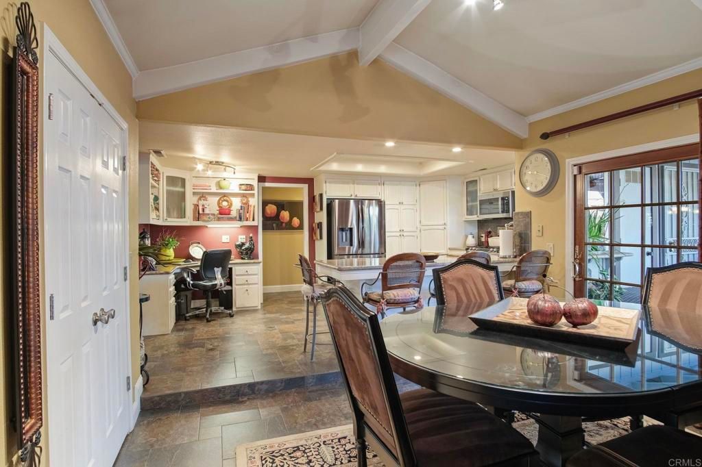 listing image 130720009227891201205