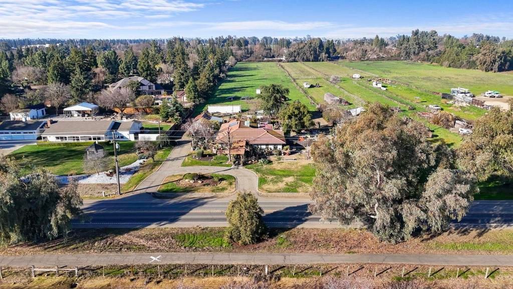 listing image 130726883564513186756
