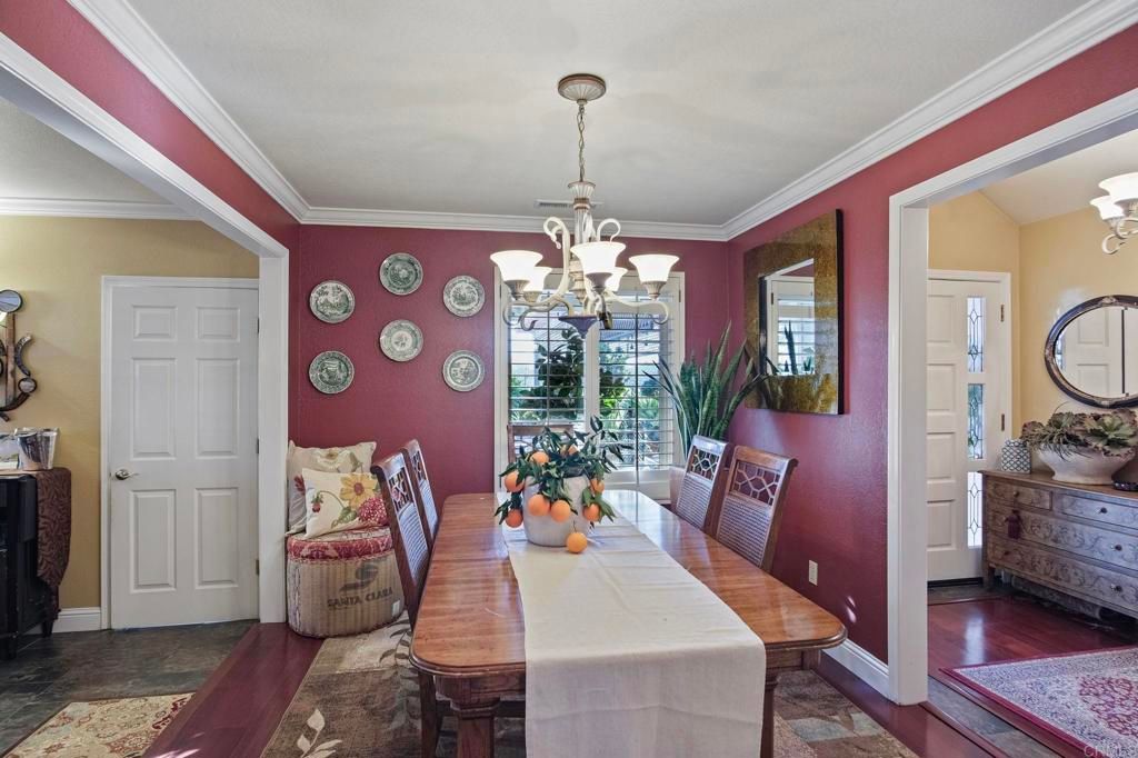 listing image 130725282748206431308