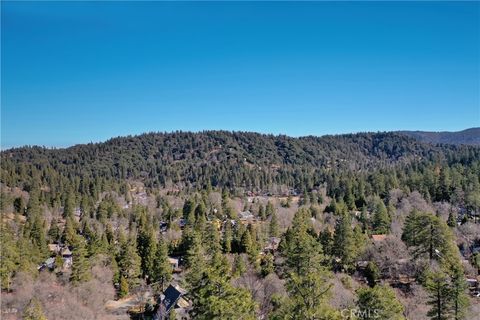 A home in Crestline