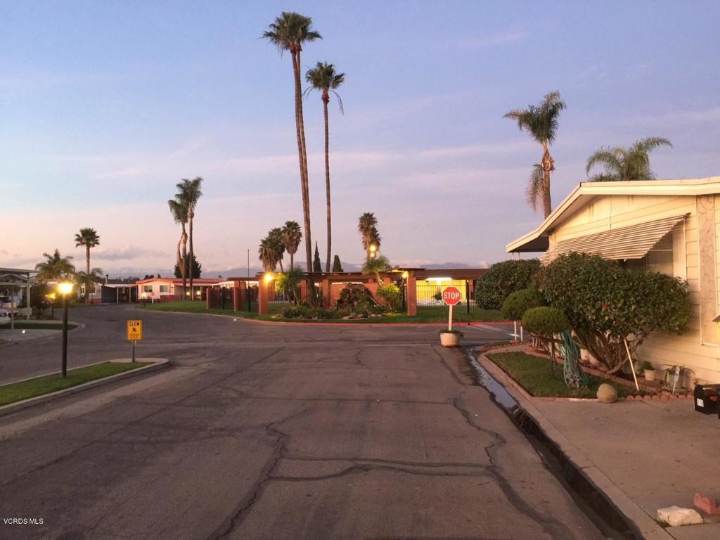 Oxnard Pacific MHP - 037008 - Manufactured In Park