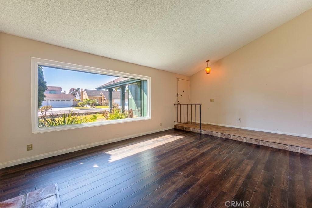 Landmark (LAND) - Residential