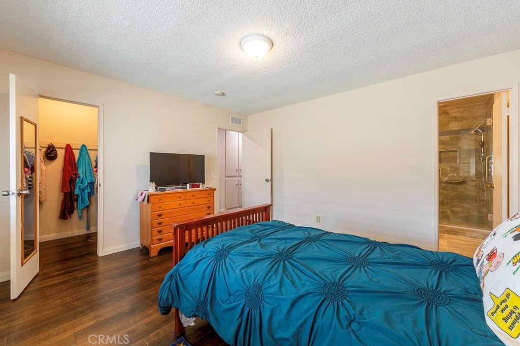 Landmark (LAND) - Residential