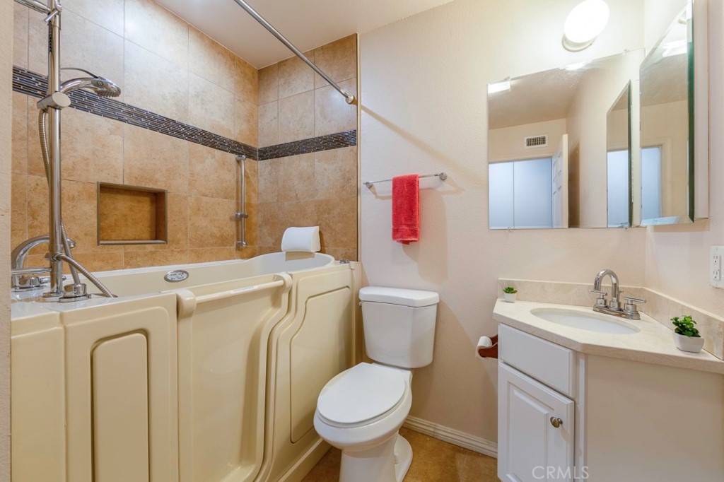 Landmark (LAND) - Residential