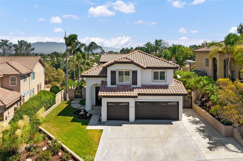 listing image 130722540110585843441