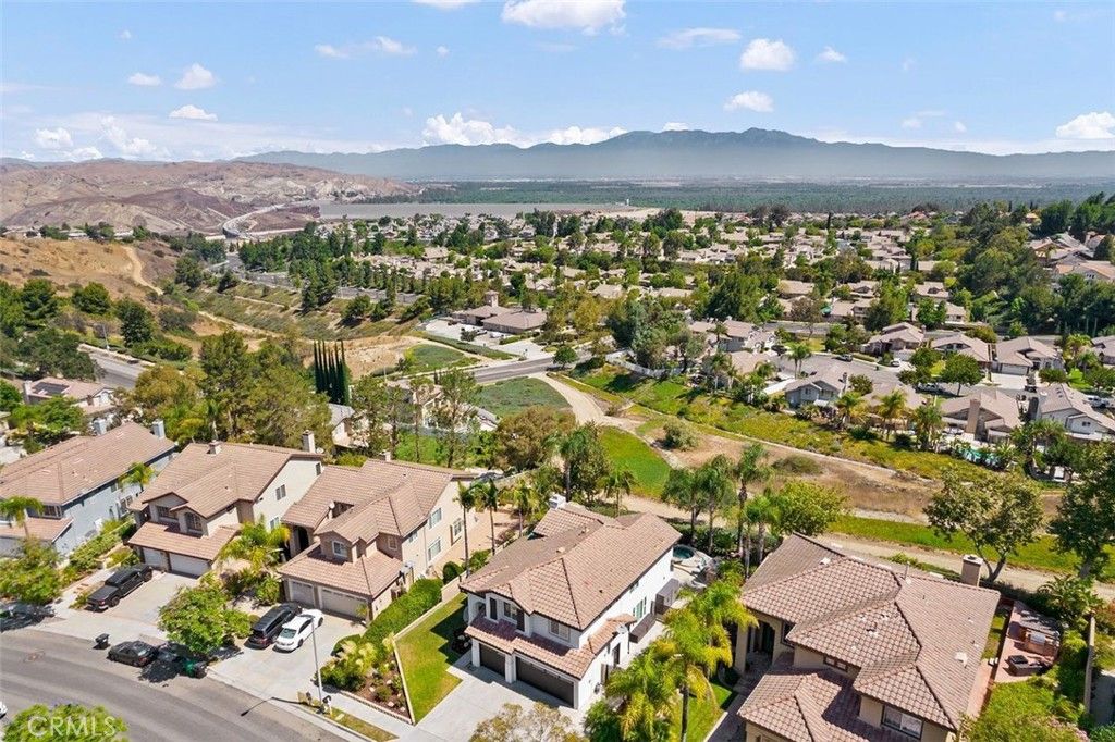 listing image 130723752621444180007