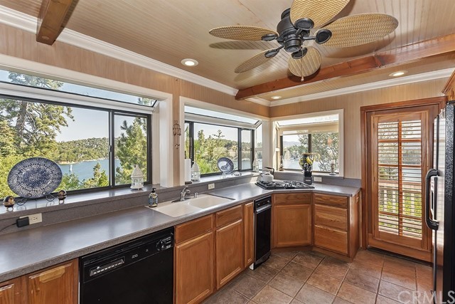 Arrowhead Woods - Residential