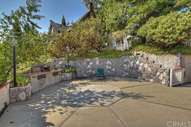 Arrowhead Woods - Residential