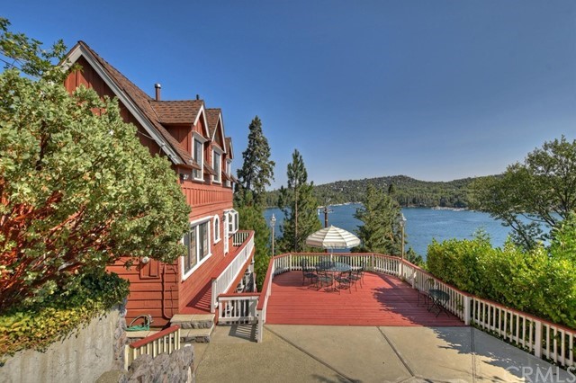 Arrowhead Woods - Residential