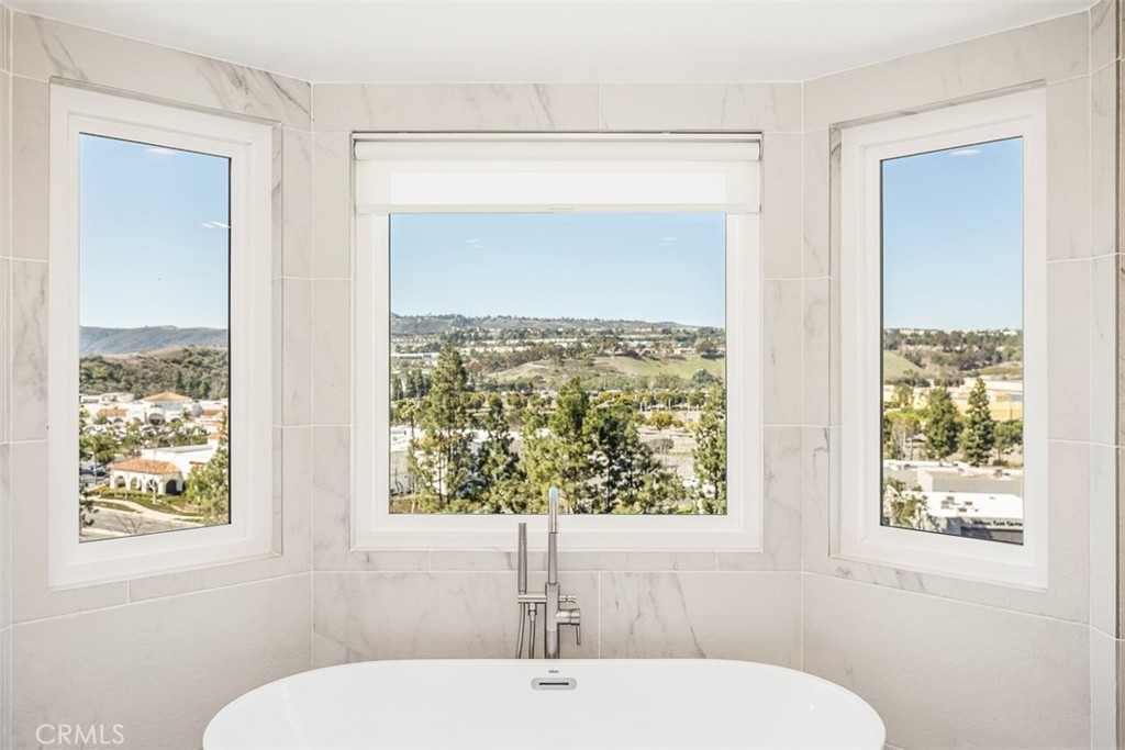 Village Niguel Heights (VNH) - Residential