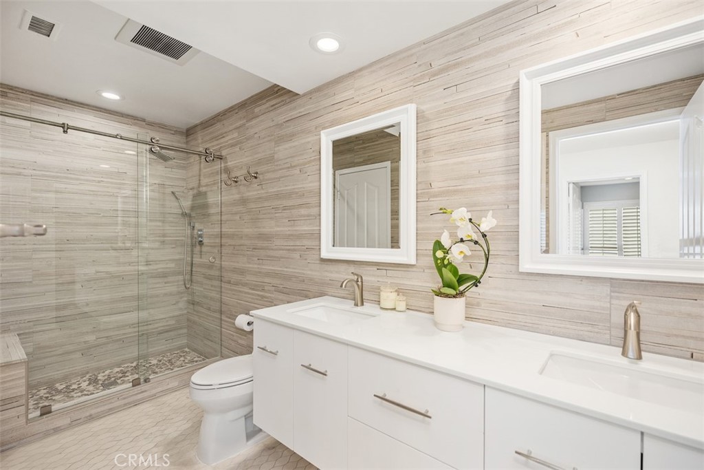 Village Niguel Heights (VNH) - Residential