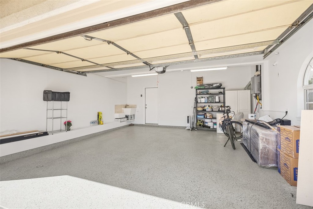 Village Niguel Heights (VNH) - Residential