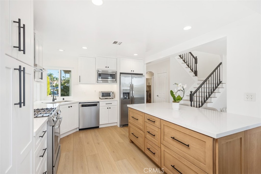 Village Niguel Heights (VNH) - Residential