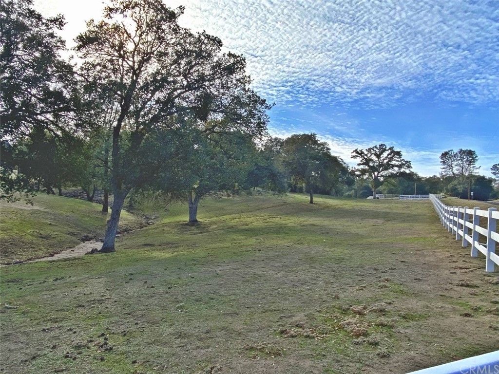 listing image 130722869956257384501