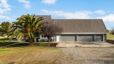 A home in Los Banos