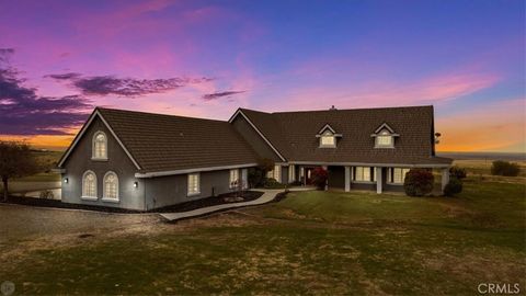 A home in Los Banos