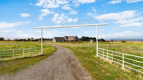 A home in Los Banos