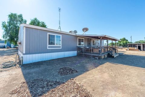 A home in Madera