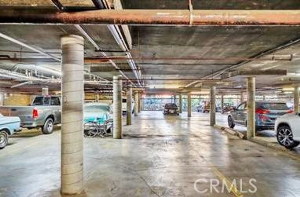 listing image 130721589409882868879