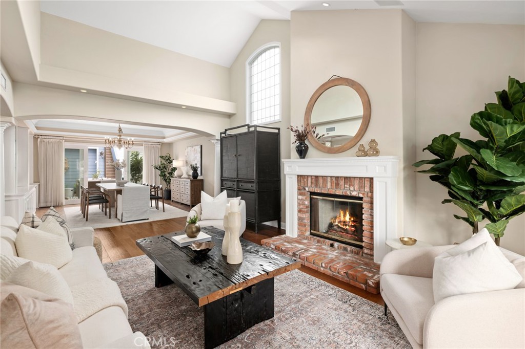 Properties 425 Belvue Lane