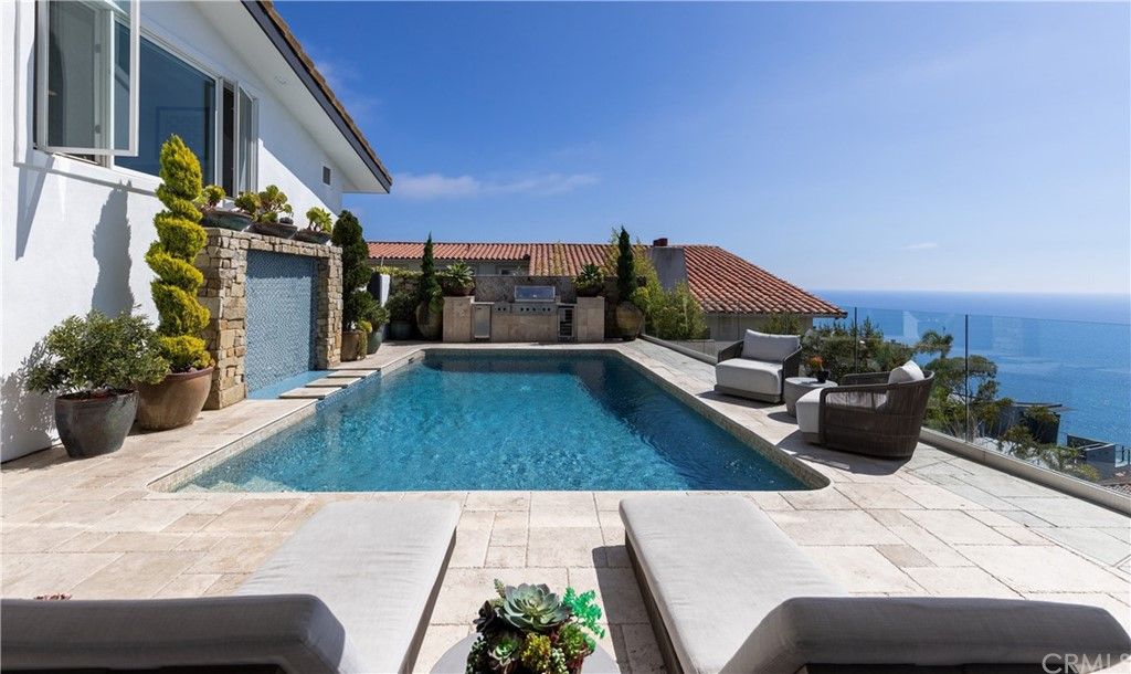 listing image 130721875194604349455
