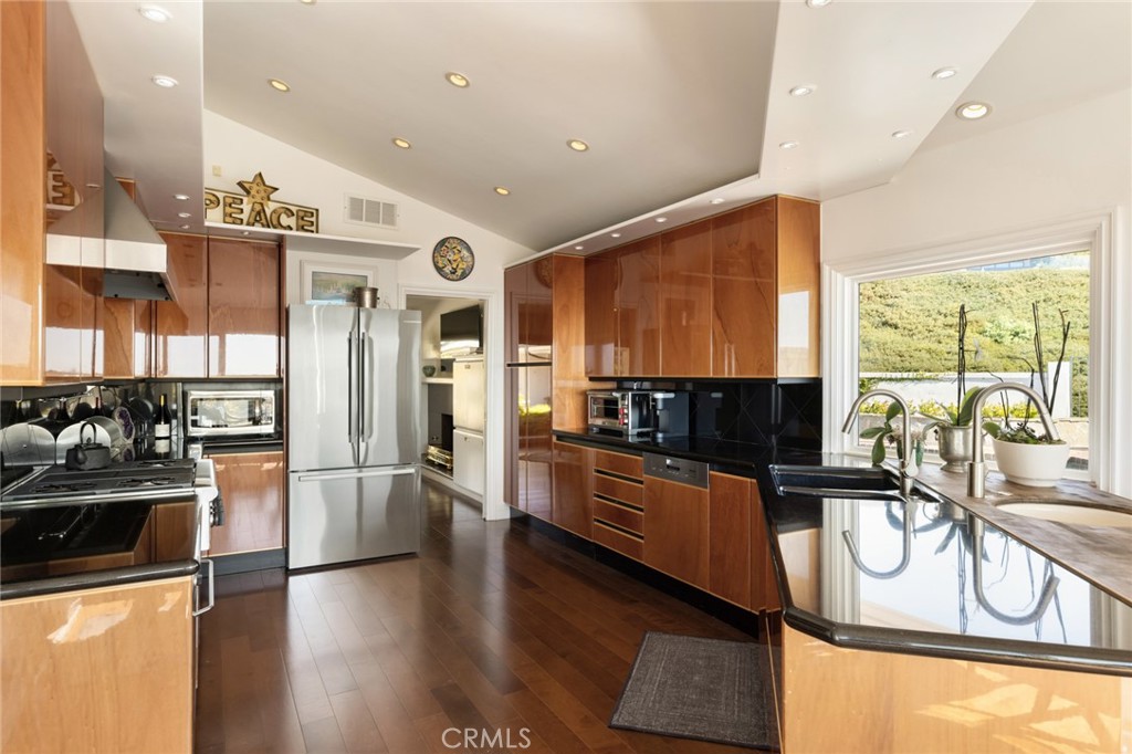 Spyglass Hill (SPYH) - Residential