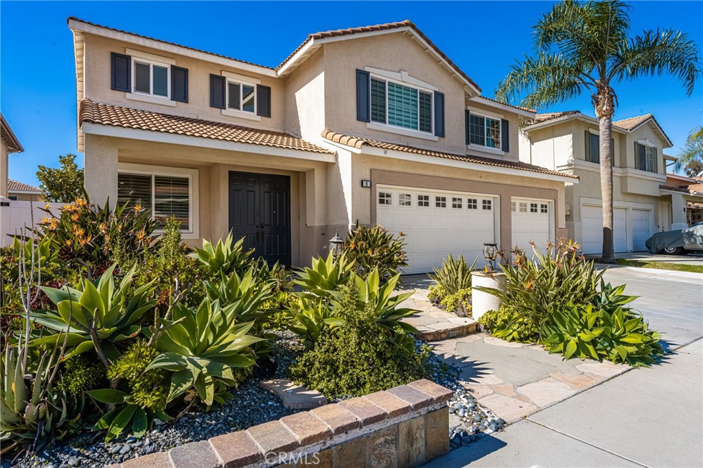 8 Tioga Place