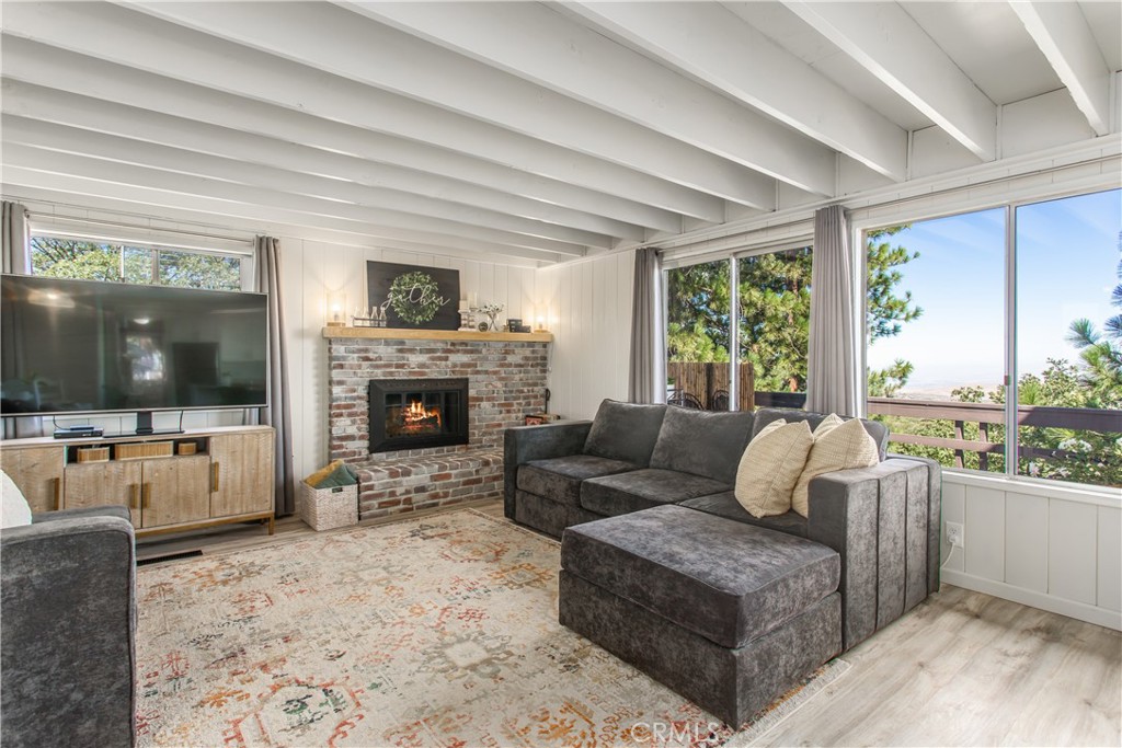 Arrowhead Woods (AWHW) - Residential