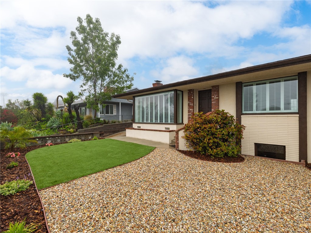4351 miraleste drive