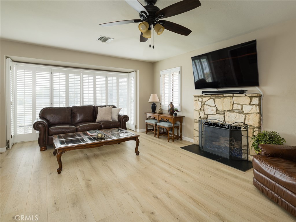4351 miraleste drive