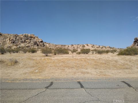 Photo of 0 170th St East, Lake Los Angeles, CA 93591 (MLS # SR22107593) Photo of 0 170th St East, Lake Los Angeles, CA 93591 (MLS # SR22107593)
