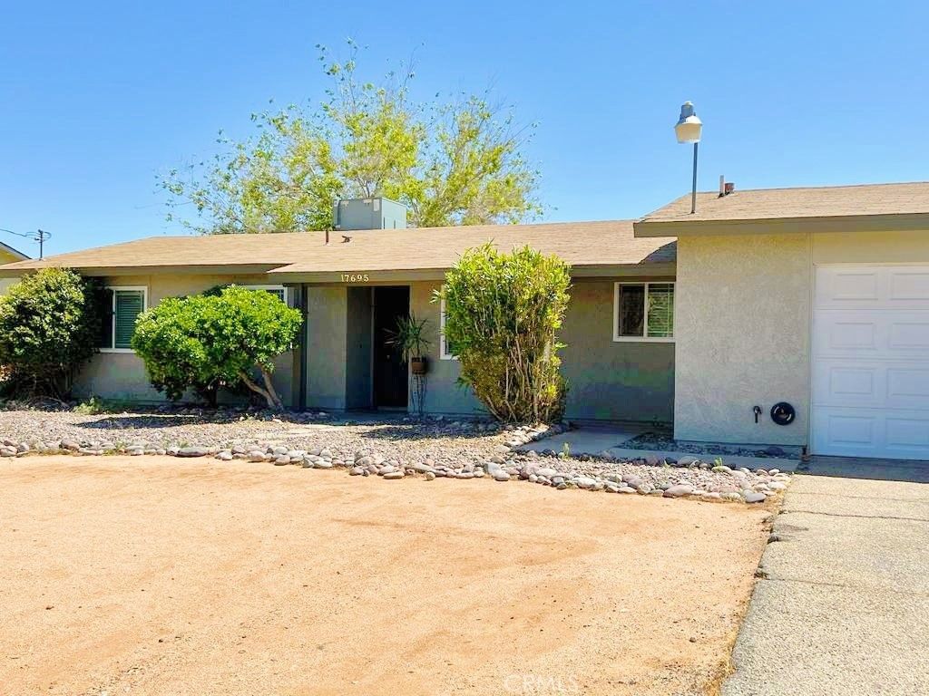 listing image 130724395255078986481