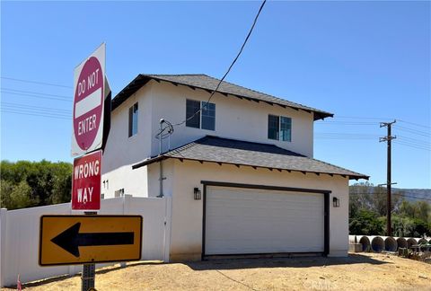 A home in Lake Elsinore