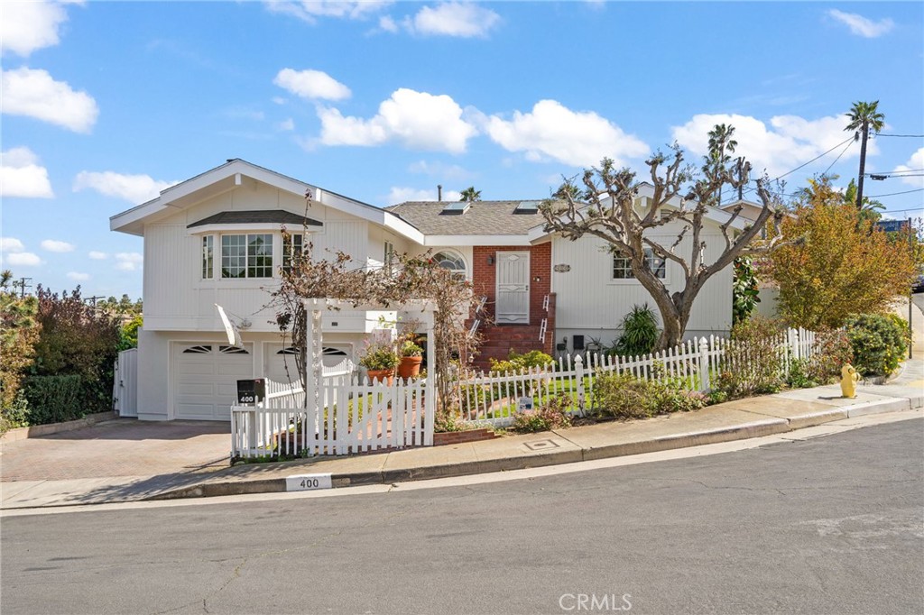 400 Campdell Street