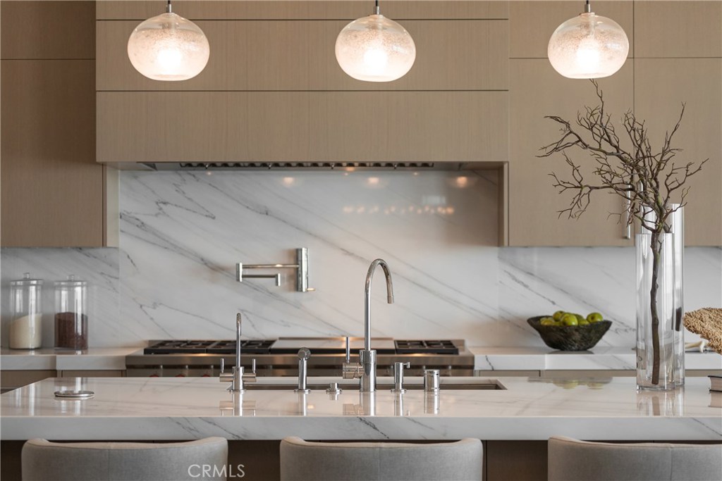 Beach Road Custom (BR) - Residential