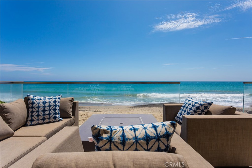 Beach Road Custom (BR) - Residential