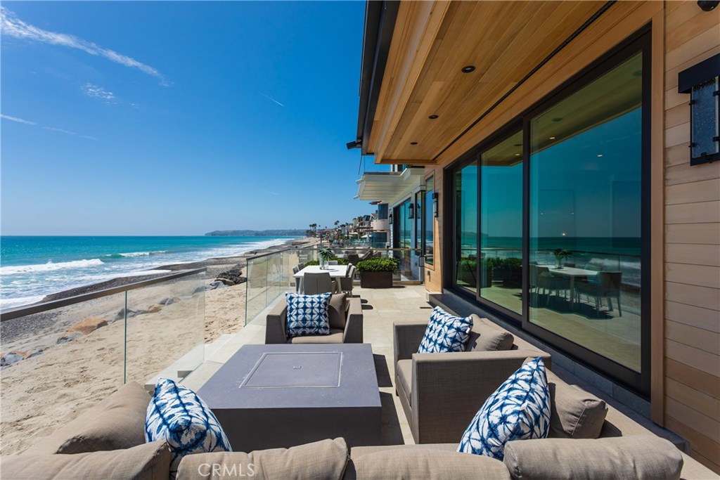 Beach Road Custom (BR) - Residential