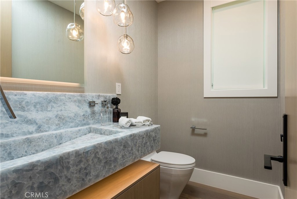 Beach Road Custom (BR) - Residential