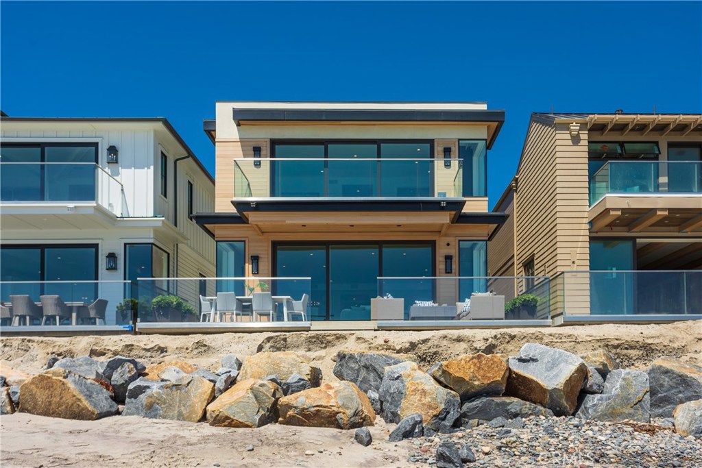 Beach Road Custom (BR) - Residential