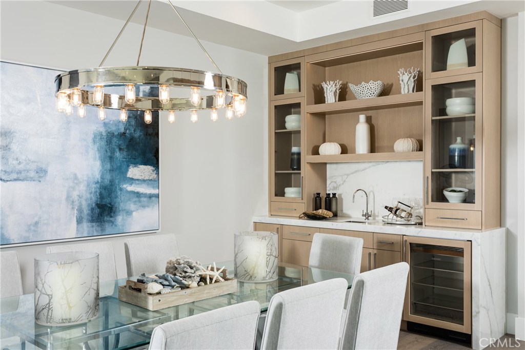 Beach Road Custom (BR) - Residential