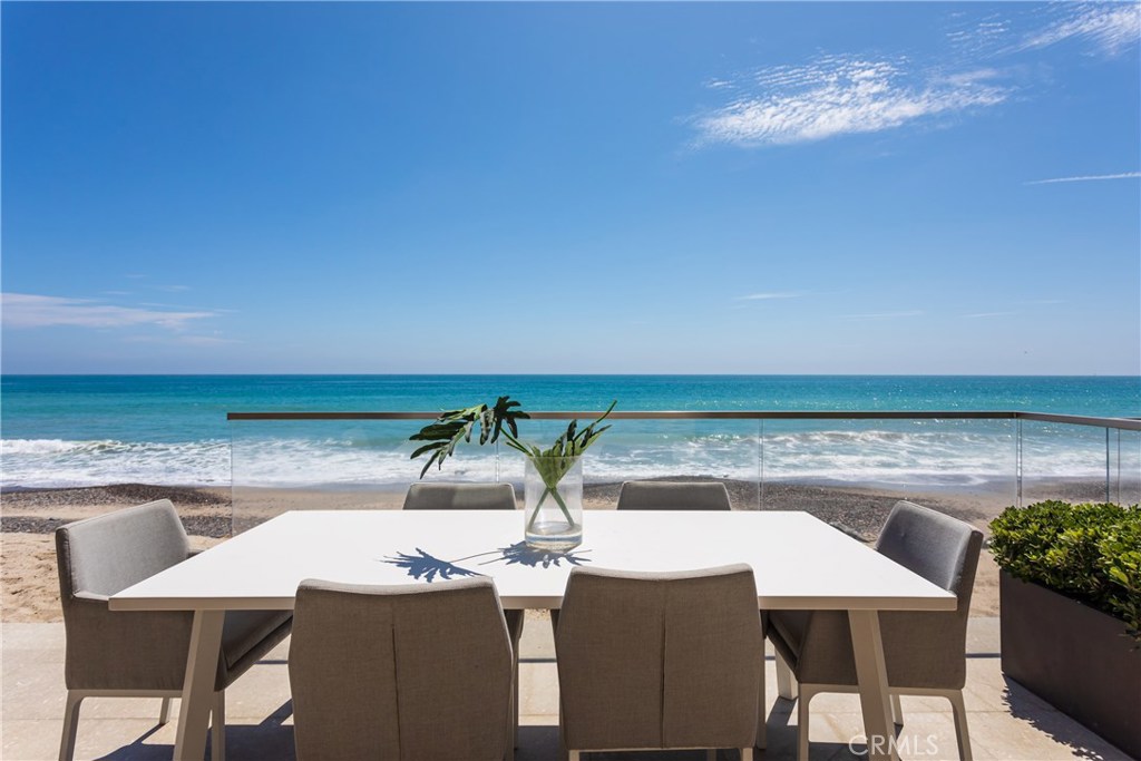 Beach Road Custom (BR) - Residential